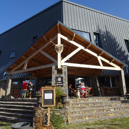 Montlo Relais Des Cerfs Hotel Cubieres Luaran gambar